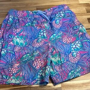 Vineyard Vines Colorful Turtle and Pineapple Print Shorts